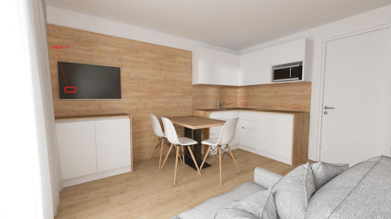 Stoll Apartment *